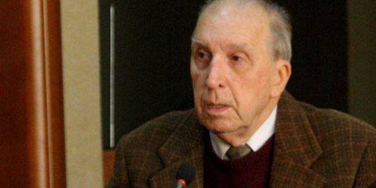 Willy Kamsi, dijeshumi që jetoi i përkorë mes librave dhe dritës që mëkoi me përulësi dhe përkushtim