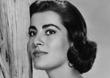 Irene Papas, “Penelopa” greke-Historia e një ylli kinemaje që krenohet me origjinën shqiptare