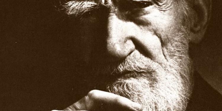 Georges Bernard Shaw (26 korrik 1856 – 2 nëntor 1950) dramaturg i shquar anglez dhe personalitet politik