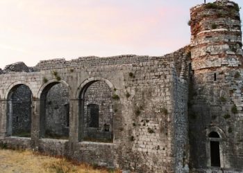 Arkitektura e kultit, një shembull përfaqësues i një tradite të pasur, thelbësisht europiane