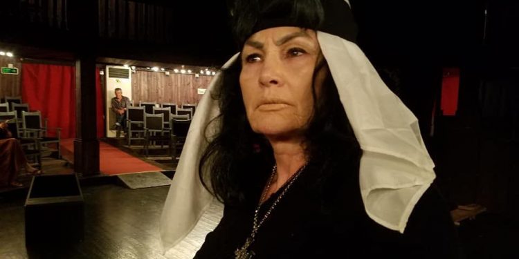 Drande Xhaj, ngadhënjyesja e shpirtit të paepur të malësores në skenën e Teatrit “Migjeni”