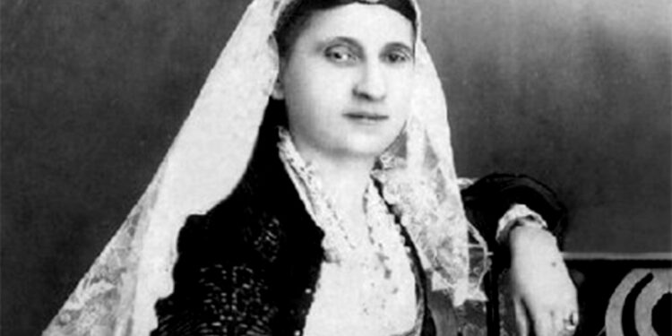 Shaqe Marie Çoba, e para femër shqiptare që udhëpriu gruan në luftën për liri dhe të drejta