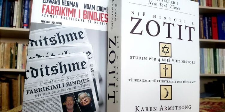 Dy libra njëmend të bukur, mundësi dhe qasje për t’i parë dhe kuptuar shumë gjëra në një dritë tjetër pamshmërie