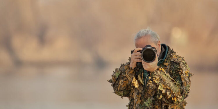 Shkodrani Jetmir Troshani, fotografi i zogjve, poeti i lirisë së qiellit
