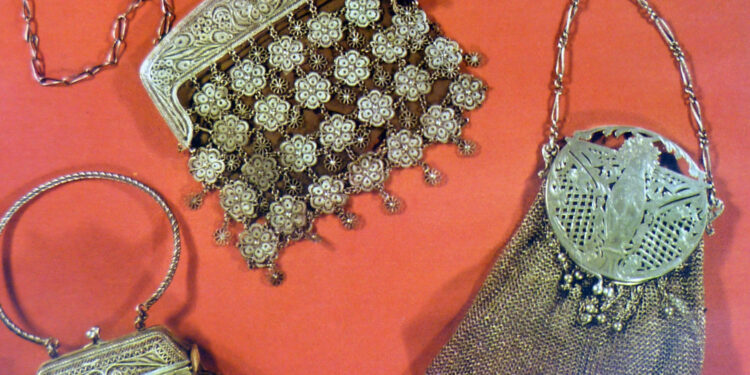 Filigrani, nga magjitë e artizanëve shkodranë, në Asiri, origjinën e ardhjes së këtij arti endjeje me metal