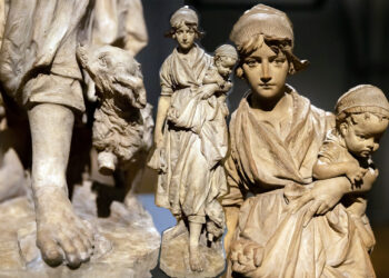 “Dy Nënat” e gjermano-holandezit, Frans Stracké, një çast i murosur në përjetim