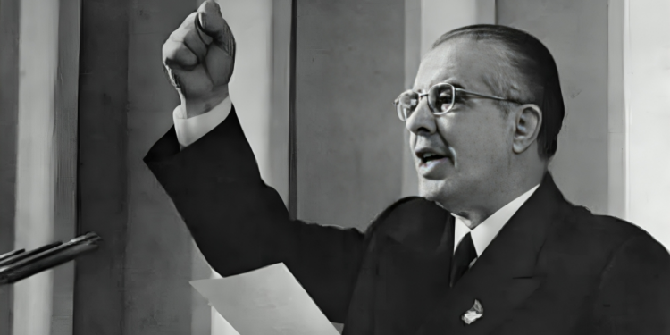 Më 6 shkurt të vitit 1967, kur Shqipëria shpalli veten shteti i parë ateist në botë