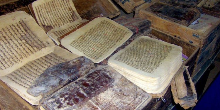 Dorëshkrimet e lashta Timbuktu, shekuj njohurish afrikane mbi matematikën dhe astrologjinë