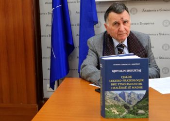 Gjovalin Shkurtaj, me  “Fjalorin leksiko-frazeologjik dhe etnolinguistikë…” i ngre një monument pavdekësie Malësisë së Madhe