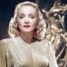 Ende moderne pas gjithë këtyre viteve… Karizma dhe modestia emblematike e Marlene Dietrich