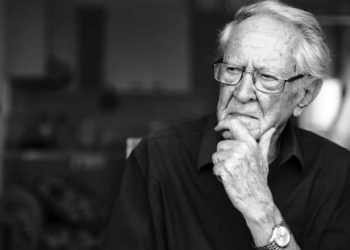 Amik Kasoruho: Kisha katolike dhe shkolla e parë shqipe