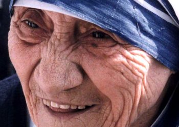 Shën Nënë Tereza, apostulli modern! Faktet interesante rreth Anjezë Gonxhe Bojaxhiut