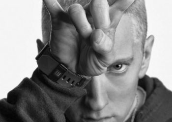 Eminem, “Mbreti i Hip Hopit”, erdhi nga një fëmijëri e vështirë për të bërë art duke tentuar të çlirohet nga demonët