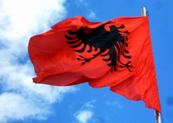 Albert Vataj: Kam sos me nej n’Shqypni e me mbet shqyptar, i rrokun thekshëm prej një pasioni kuqezi