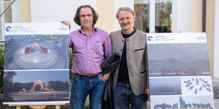 Alfred Mirashi Milot, artisti me famë ndërkombëtare që do të ndërtojë “The Albanian Key” në Hanin e Hotit