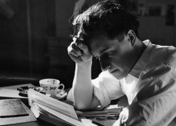 Francesco De Sanctis: Studioni, kurrë mos ndalemi,  shkolla shërben për të shndërruar pasqyrat në dritare, jo për t’ju gjykuar