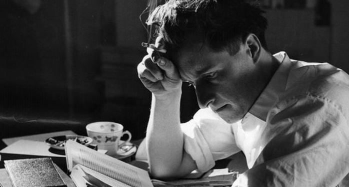 Francesco De Sanctis: Studioni, kurrë mos ndalemi,  shkolla shërben për të shndërruar pasqyrat në dritare, jo për t’ju gjykuar