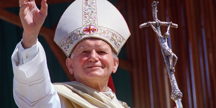 Letra e Papës Gjon Pali II drejtuar grave nga Vatikani, më 29 qershor 1995, Solemniteti i Shenjtërve Pjetër e Pal