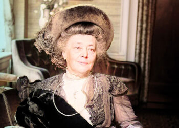 Bertha von Suttner, romancieria më e shitur dhe pacifistia me famë ndërkombëtare, gruaja e parë që mori Çmimin Nobel për Paqe