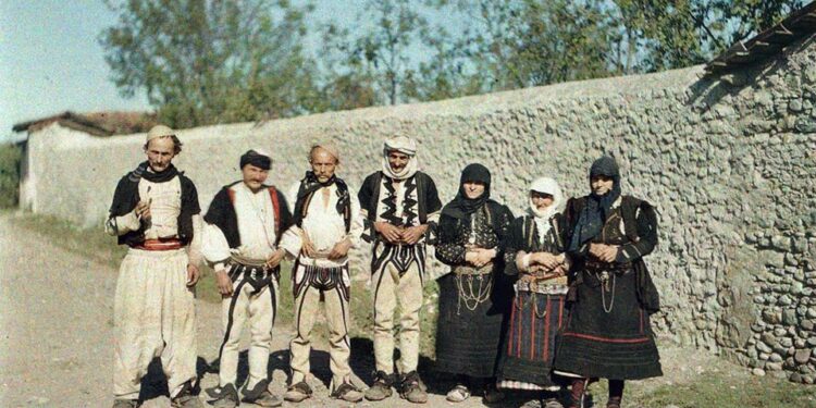 Albert Kahn, filantropi dhe bankieri francez që shkroi me fotografi me ngjyra historinë e botës edhe atë të Shqipërisë