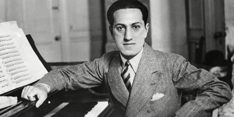 George Gershwin, një emigrant hebre rus, që u bë një nga kompozitorët legjendar të Amerikës