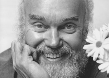 Ram Dass për dashurinë: “Të zotërosh çelësin është ta humbësh atë.”