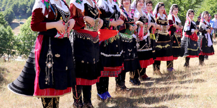 N’Logun e Bjeshkëve, atje ku Malsia zgjedh të Bukurën e Dheut dhe dëshmon vijimësinë e traditës