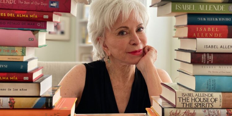 Isabel Allende: Çdo libër është një mesazh i mbyllur në një shishe dhe i hedhur në det! Ij ti ai që e gjen!