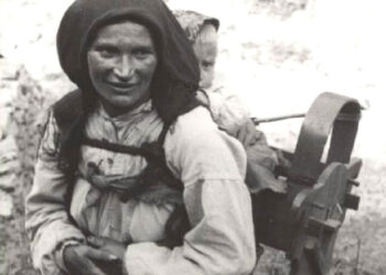 Albert Vataj: Nënat sakrifikuese, ato që e shenjtëruan misionin e gruas dhe e lartësuan sublimen e jetës