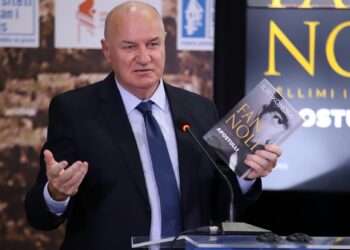 Gazetari dhe studiuesi, Ilir Ikonomi, e sjell në të tjera përmasa kolosin, Fan Noli përmes librit “Apostulli”