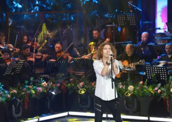 “Luleborë”, festivali i vlerave krijuese, kurorëzoi suksesshëm mbylljen e edicionit të 8-të me triumfin e këngës “Shko dallëndyshe”