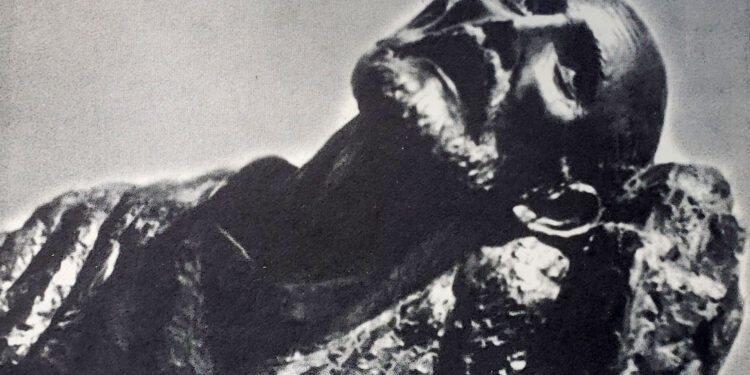 “I urituri” -1924, vepra e parë e Odhise Paskalit, kryevepra e një kryemjeshtri e cila i blaton artit mëkimin e shpirtit njerëzor