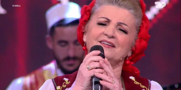 Liri Rasha, këngëtarja që përfaqëson denjësisht traditën e pasur të këngës dhe artit dibran