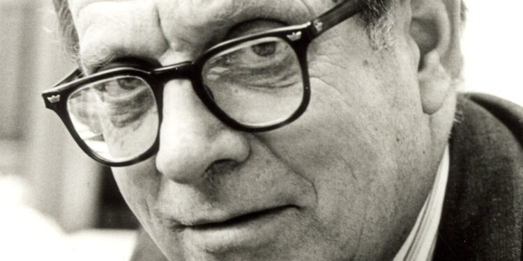 Lewis Thomas mbi gabimet gjeneruese dhe vlerat e të qenit i gabuar si shkas shumëzimit të mundësive gjeniale