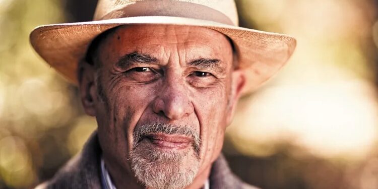 Psikiatri legjendar Irvin D. Yalom mbi mënyrën se si e akumulojmë sensin tonë të qëllimit