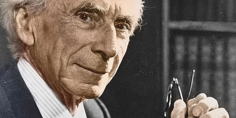 Bertrand Russell: Kur doni t’i mësoni fëmijët të mendojnë, filloni duke i trajtuar seriozisht kur janë të vegjël