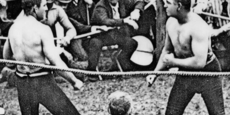 Legjendari i ringut, John L. Sullivan dhe ndeshja e boksit që zgjati 111 raunde, ose 7 orë grushtim