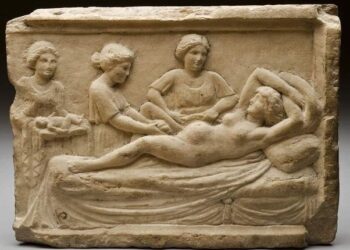 Agnodice, gruaja që u dënuar me vdekje, sepse u shkollua dhe shërbeu si mjeke kundraligjshëm