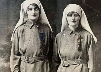 Historia e jashtëzakonshme e Mairi Chisholm dhe Elsie Knocker, “Madonave të Pervyse”