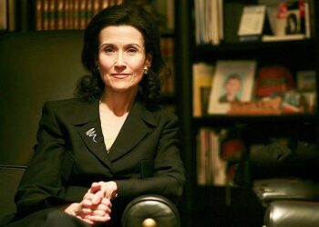 Njihuni me Marilyn vos Savant, gruan më zgjuar në botë, shpallur nga Guinness Book of World Records