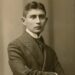 Franz Kafka: Mos tentoni të ndryshoni njerëzit, ata kanë lindur për të qenë vetja