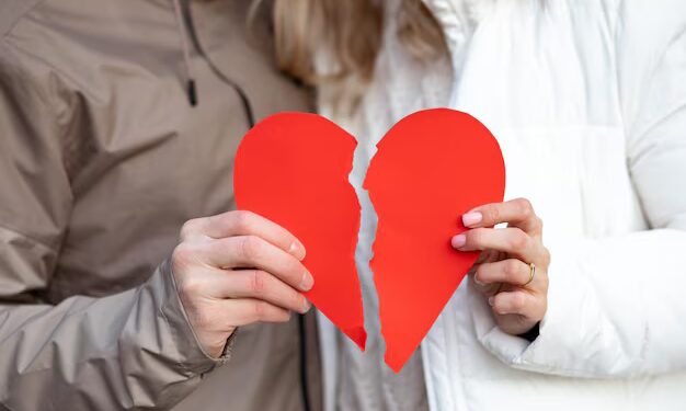 Albert Vataj: Dashuria, si magji e krijimit që përbëhet nga dy gjysma zemrash