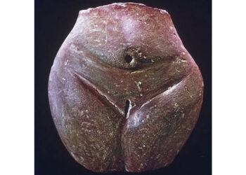 Gjithçka në pulsin e jetës nisi te trupi, si një himn i pjellorisë dhe tokës, mrekullim i hirit dhe epshit