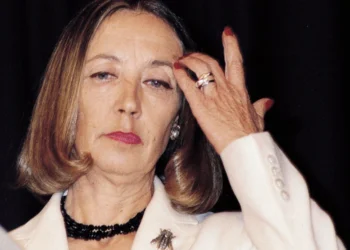 Oriana Fallaci: “Të jesh grua”, një mësim i hidhur dhe i bukur nga “Letër për një fëmijë të palindur”