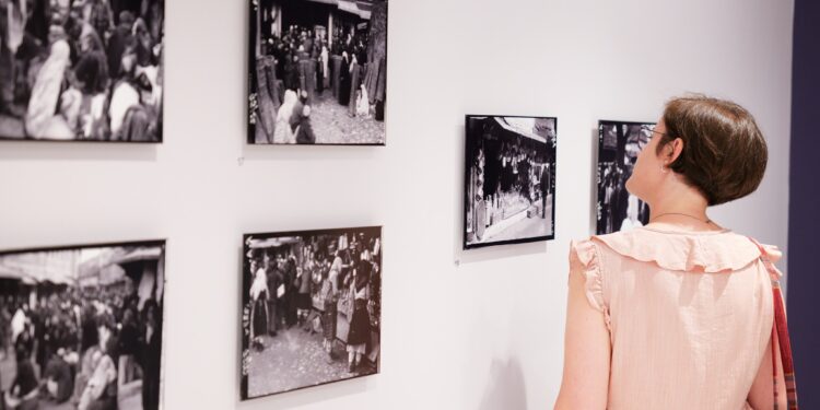 “Pazari i humbur i Shkodrës”, ekspozita që kthen kohën pas, për të rijetësuar një nga ikona e qytetit