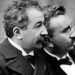 Më 28 dhjetor 1895, Paris, vëllezërit Lumière, Auguste dhe Louis, dhe babai i tyre, Antoine sollën në jetë kinematografinë