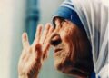 Nënë Tereza, ajo që erdhi si një frymë qiellore, si akti më i lartë i shpirtit që i dhuron njerëzimit bekimin e dashurisë