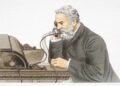 Alexander Graham Bell, djali dhe bashkëshorti i dy grave shurdhe, që shpiku telefonin