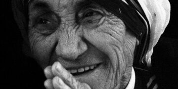 Shenjtëria e shnjtëreshës shqiptare, Nënë Tereza, përmes shenjtërisë së fjalës dhe diellit të mendimit_Albert Vataj