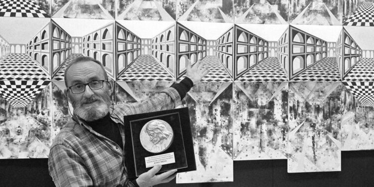 Xhovalin Delia, “Lorenzo i Madhërishëm” i artit shqiptar në Bienalen Ndërkombëtare të Artit Bashkëkohor Firence 2025